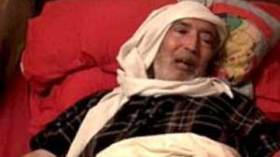 بالفيديو..المقرحي  يروي انتهاك حرمة منزله وقطع الدواء عنه