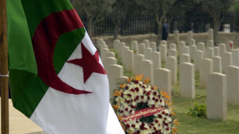 فتنة في وهران بسبب دفن مسيحي في مقبرة للمسلمين