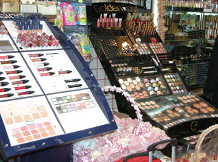 Fake cosmetics and pharmaceutical products inundate Algerian market