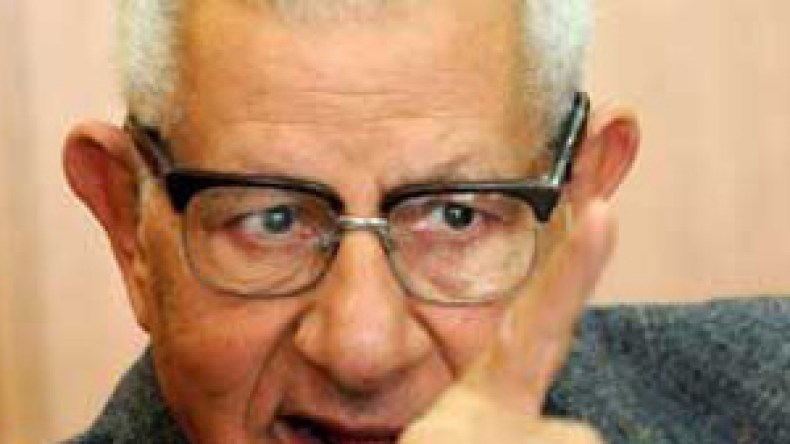 الصحافيون‭ ‬المصريون‭ ‬يشرعون‭ ‬في‭ ‬إجراءات‭ ‬سحب‭ ‬الثقة‭ ‬من‭ ‬النقيب