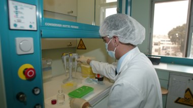 Santé: des produits chimiques et radioactifs provoquent la mort des médecins