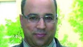 أنور‭ ‬مالك‭ ‬مراقبا‭ ‬للجامعة‭ ‬العربية‭ ‬في‭ ‬سورية
