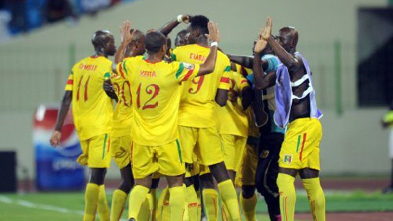 توجيه الدعوة لـ 23 لاعبا ماليا استعدادا لمواجهة “الخضر”