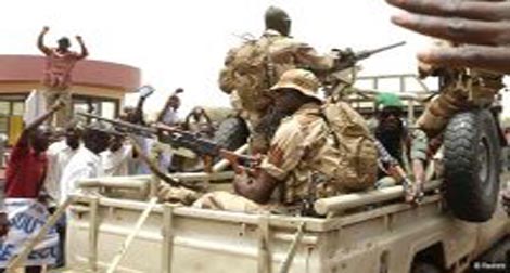 La Cédéao décide “la mise en place immédiate” de sa force militaire au Mali