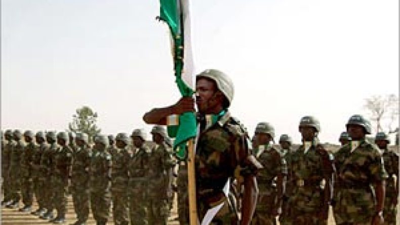 الجزائر أبدت استعدادها لاستئناف الوساطة بين المتمردين والحكومة المالية