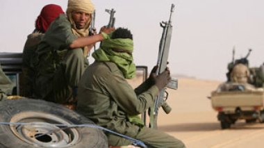 Un ex-chef du GSPC lâche une “bombe” : de hauts responsables maliens effectuent des visites de courtoisie aux terroristes