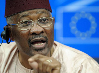 Le Président Malien « renie » l’implication de son pays dans les négociations pour la libération des otages français