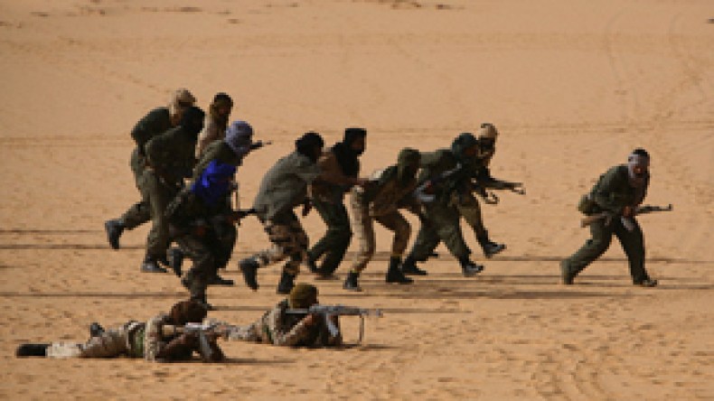 مقتل ما بين 16 و26 مسلحا من عناصر “الجماعة السلفية” بشمال مالي