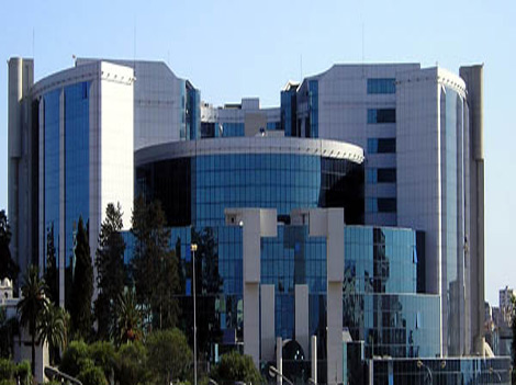 Algeria reduces family allowance to 300 DZ from 600 DZ