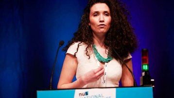 “ماليا” وإخوتها