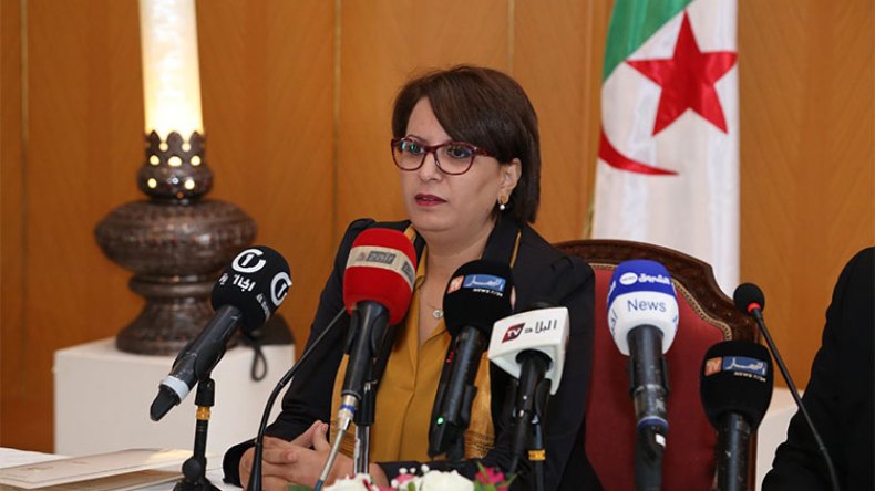 الفنان محيي الدين نصر الدين يناشد الوزيرة بن دودة إنصافه وإعادته إلى منصبه