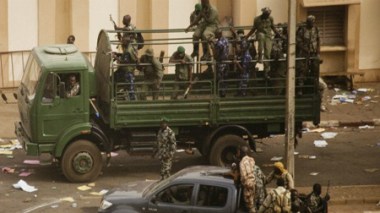 Marche pour la “libération” du Nord après le putsch du 22 mars à Bamako