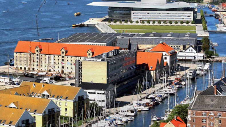 مالمو السويدية حين تلتقي السكينة بنبض الحياة