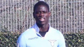 اتحاد العاصمة يعتزم الاحتفاظ بالمالي توناكرا للموسم المقبل