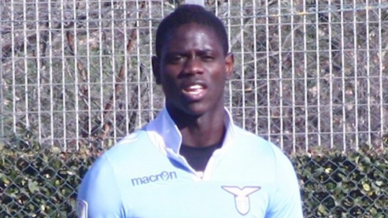 اتحاد العاصمة يعتزم الاحتفاظ بالمالي توناكرا للموسم المقبل