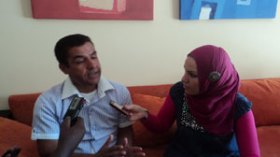 “لست بائع “زربية”  حتى الغي حفلا من اجل المال أنا فنان ومهمتي الغناء فقط “