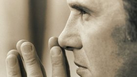 أيهما أحق بي والداي أم تعليمي