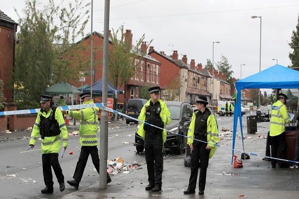 Royaume-Uni: 10 blessés dans une fusillade à Manchester