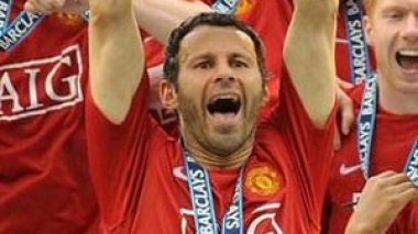 MANCHESTER UNITED ARE CHAMPIONS AGAIN