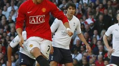 Man United 5 Tottenham 2: Two-goal Rooney leads the way for Fergie's comeback kings