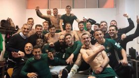 احتفالات مُدوّية لِزملاء ماندي