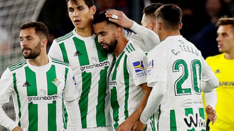 عيسى ماندي في القمة ورياض بودبوز في طريقه نحو الرحيل