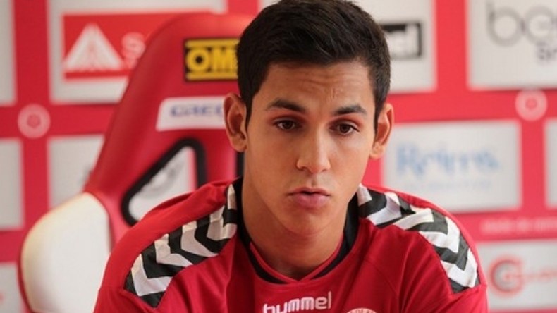 سانت إيتيان الفرنسي يتمسك بضم ماندي