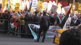 مظاهرة كبيرة بنيويورك تنديدا بالمجزرة الإسرائيلية في غزة