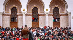 على السلطة الرحيل ونحن مع الحراك الشعبي