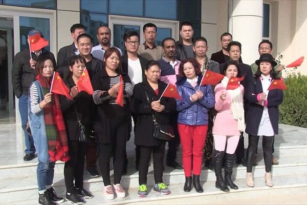 Oum El Bouaghi: des hommes d’affaires chinois et yéménites entament un sit-in