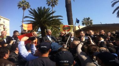 Les boycotteurs bravent l’interdit
