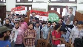 ثلاثة قتلى على الاقل في اشتباكات بين الجيش والاسلاميين في القاهرة