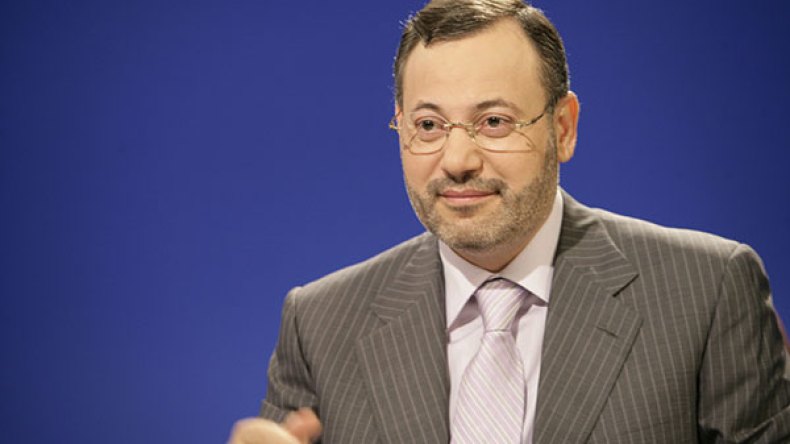ألمانيا تُبخّر أحلام السيسي وتفرج عن أحمد منصور