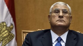 الرئيس المصري المؤقت يقول إنه لن يخوض انتخابات الرئاسة