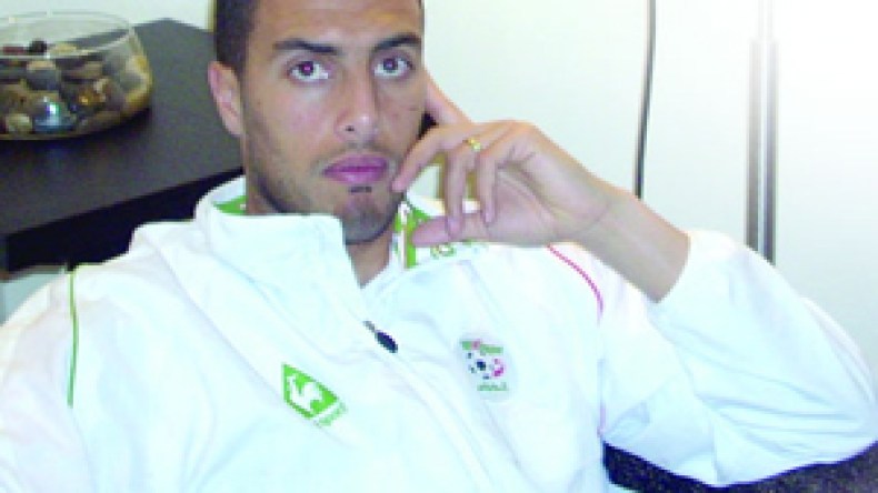 منصوري منتظر اليوم للتوقيع على العقد  مع شباب قسنطينة