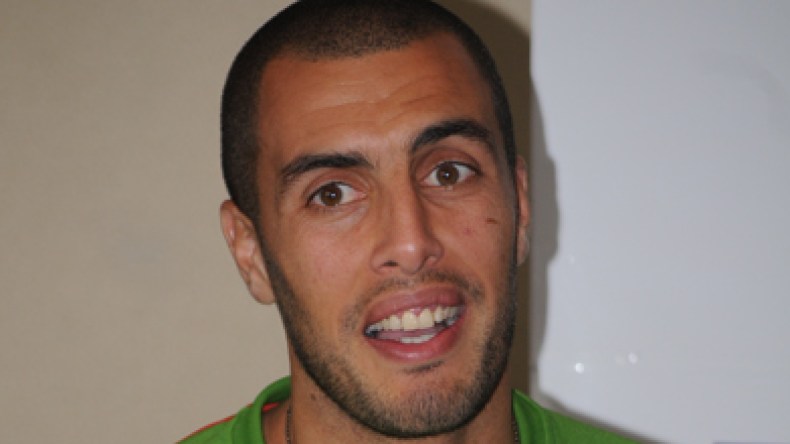 منصوري: عشت أسعد لحظاتي الكروية أمام الفراعنة