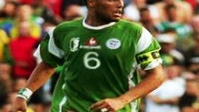 “استقبلناهم بالورود فردوها علينا بالحجارة”