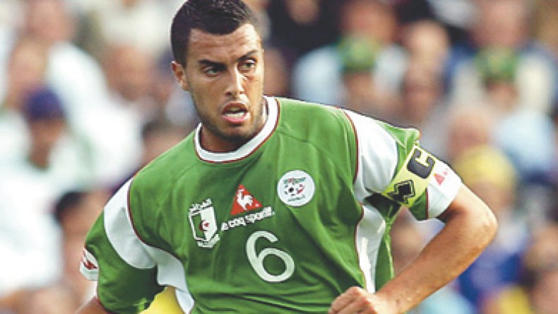 يزيد منصوري للشروق :إذا كلمني لحسن فسأقول له مرحبا بك في منتخب بلادك