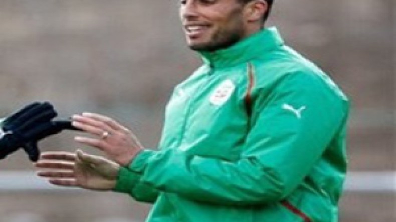 منصوري‭ ‬للشروق‮:‬‭ ‬‮” لن أقف  ضد  أي لاعب متلهف  للمشاركة “