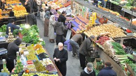 هكذا كانت أسعار الخضر والفواكه بأسواق العاصمة خلال اليوم الأول من رمضان