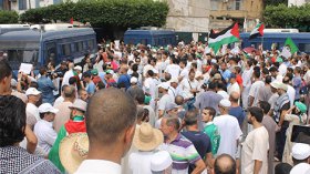 مسيرة لنصرة غزة تكسر الحظر على المظاهرات في العاصمة