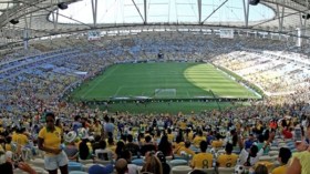 مقهى بمواصفات ملعب ماراكانا في سوق نعمان بأم البواقي