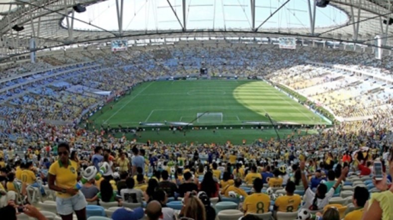 مقهى بمواصفات ملعب ماراكانا في سوق نعمان بأم البواقي