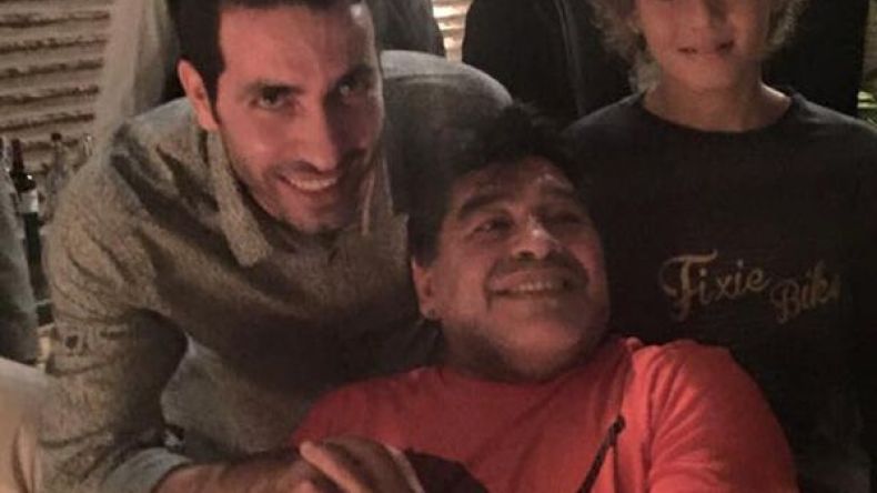 محمد السادس‮ “‬يورّط‮” ‬أبو تريكة في‮ ‬احتفالية في‮ ‬الصحراء الغربية