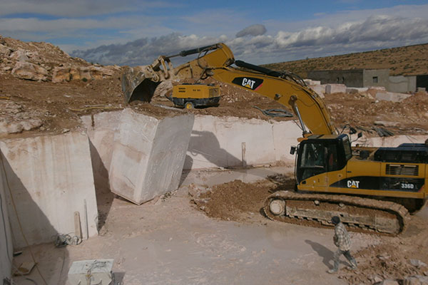 Algeria: Phosphate and Marble exploitation to offset oil prices’ downturn