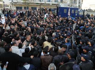 Washington: Algeria has experiences and situation in Arab countries can not be generalised