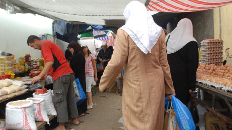 تراجع الاستهلاك في رمضان يهدد تجار الجملة بالكساد