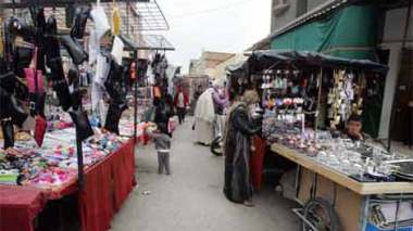 Security Services declare war on Algiers' chaotic markets