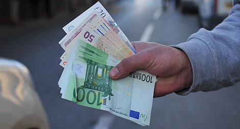 L’euro et le dollar explosent!