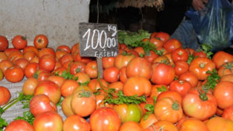 الباذنجان أغلى من الموز وبورصة الطماطم والبصل في ارتفاع